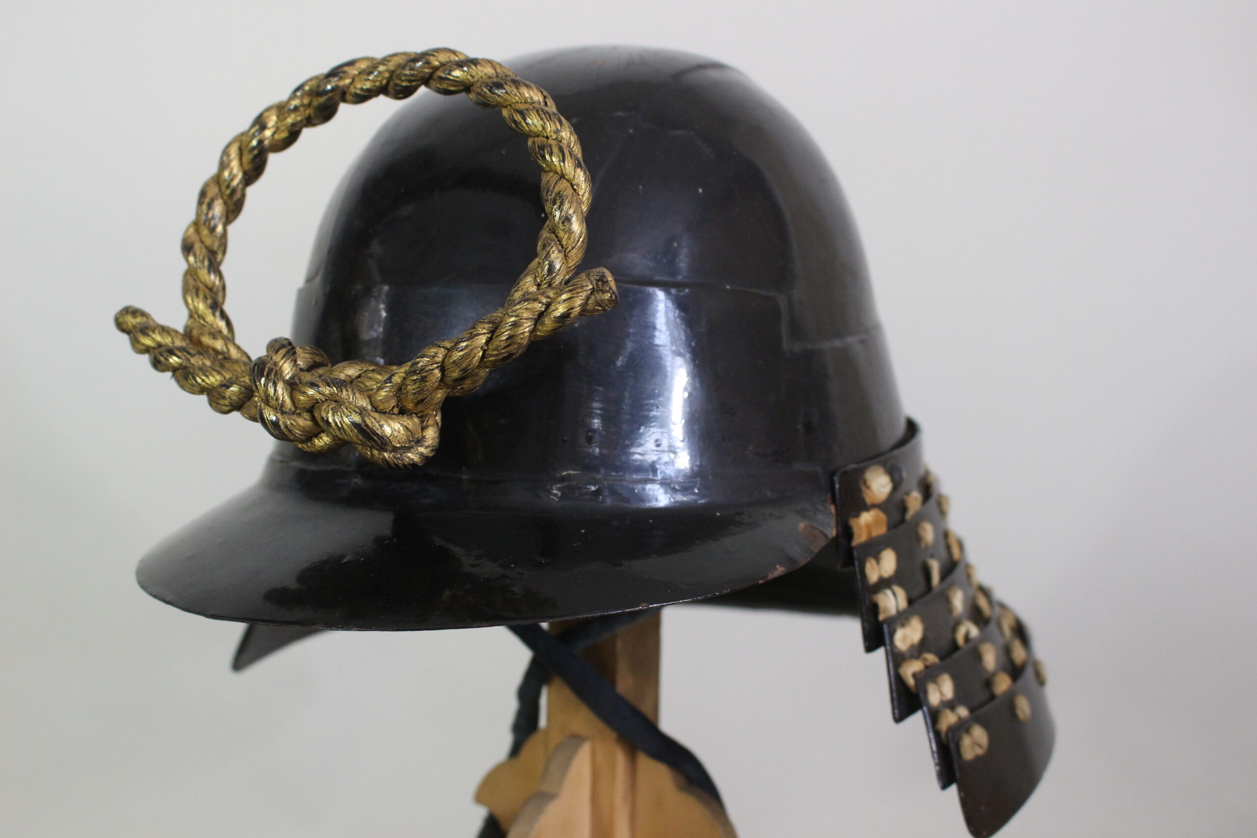 中国武具 兜 ヘルメット 獅子形金具 アンティーク 骨董品 中国武具 兜